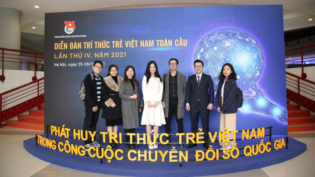 Trí thức trẻ hiến kế chuyển đổi số, phát triển đất nước