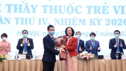 Mỗi thầy thuốc trẻ luôn ý thức về sứ mệnh cao cả của mình