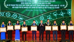 Vinh danh 56 thanh niên nông thôn tiêu biểu đạt Giải thưởng Lương Định Của