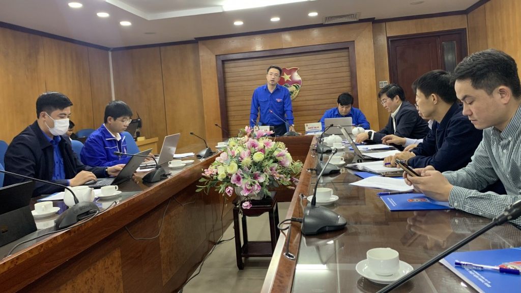 Bí thư Trung ương Đoàn Nguyễn Tường Lâm chủ trì hội nghị 