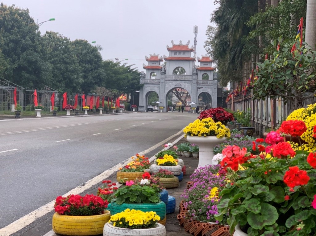 Bài 2: Giới trẻ hào hứng 