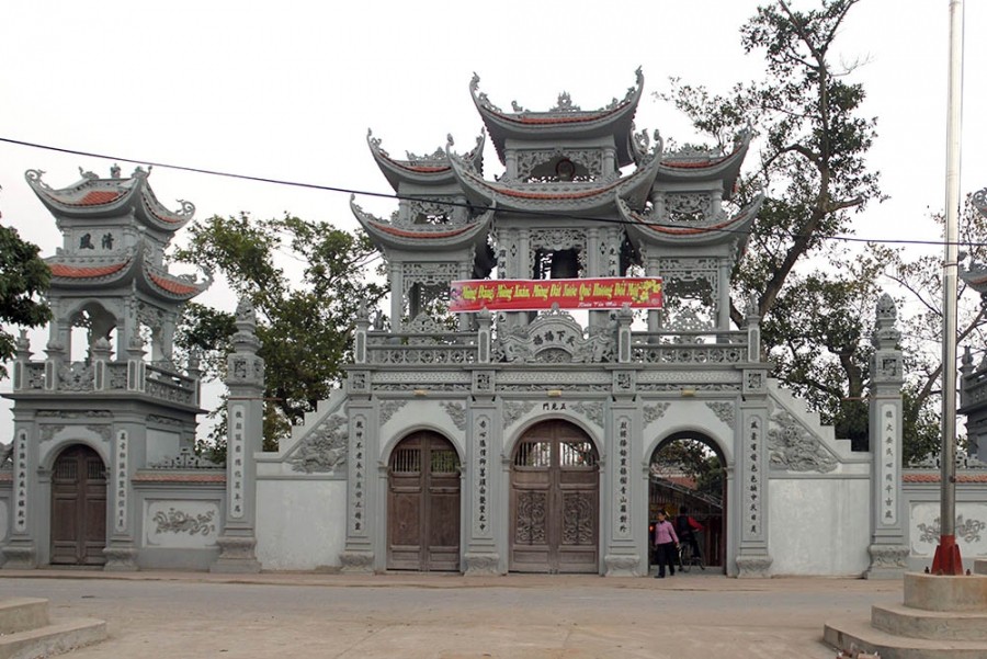 Đền Tiên La được Nhà nước công nhận là Di tích lịch sử văn hóa cấp quốc gia năm 1986.