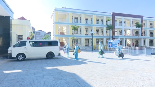 Những công dân hết thời gian cách ly được trở về địa phương
