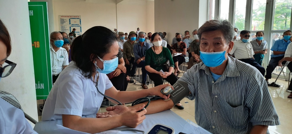 Công tác tiêm chủng được đẩy nhanh ở huyện Mê Linh - ảnh: Nguyễn Tuyền