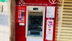 Bình Dương: Nhiều cây ATM rút tiền bên đường quốc lộ 13 tại TX Bến Cát bị đập phá