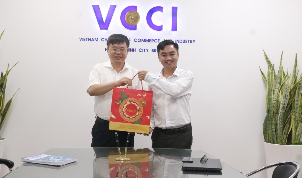 VCCI TP Hồ Chí Minh: Chung tay hỗ trợ doanh nghiệp Bình Phước phát triển