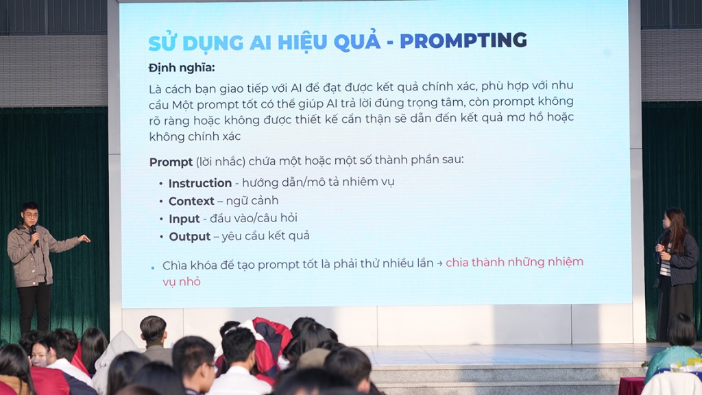 Học sinh hào hứng tiếp cận "chìa khóa" làm chủ AI trong học tập
