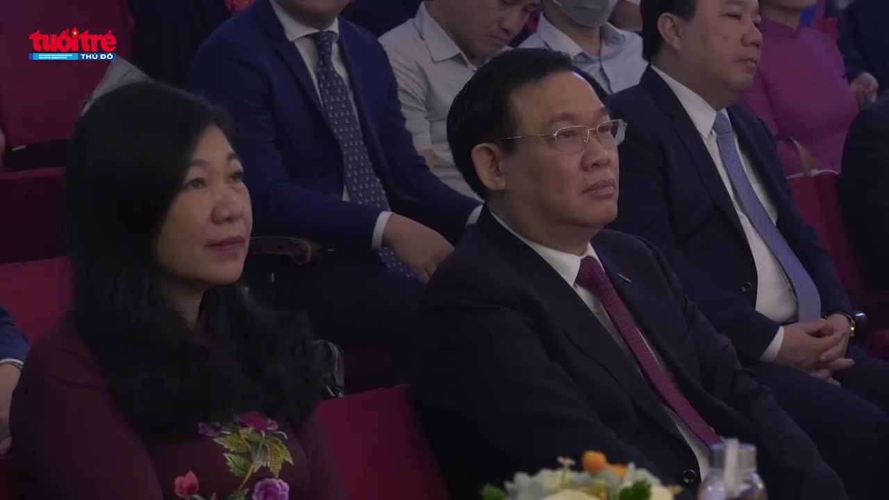 Hà Nội tuyên dương thủ khoa xuất sắc tốt nghiệp đại học, học viện năm 2020