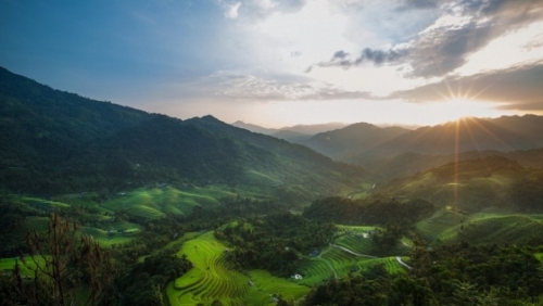 Vẻ đẹp của Việt Nam qua góc nhìn du khách nước ngoài