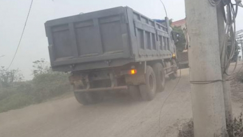Hưng Yên: CSGT, TTGT huyện Kim Động làm ngơ cho xe quá tải lộng hành