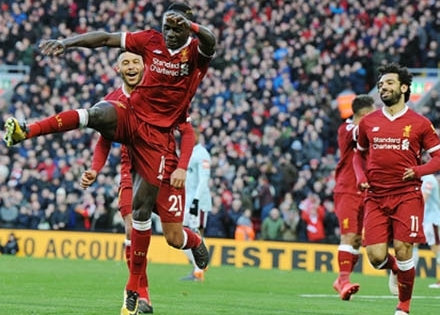Liverpool 4-1 West Ham: Liverpool qua mặt Man Utd lên nhì bảng