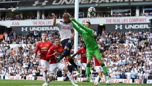 Tottenham - MU: Ngày chia tay White Hart Lane tuyệt vời