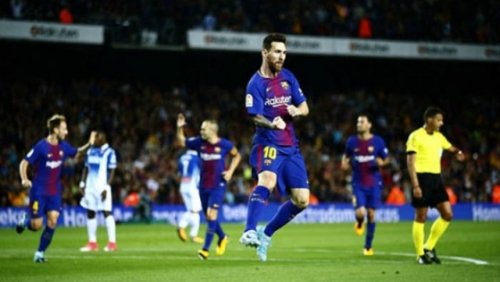 Barcelona 5-0 Espanyol: Messi lập Hat-trick