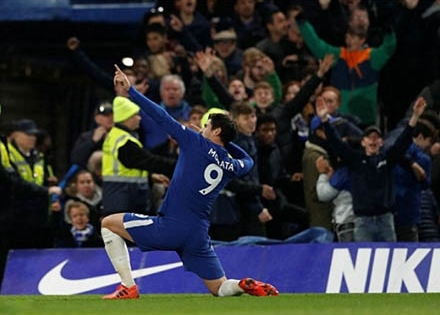 Chelsea 1-0 MU: thắng MU, Conte quên không bắt tay Mourinho
