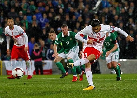 Bắc Ireland 0-1 Thụy Sỹ: Quả 11m định mệnh