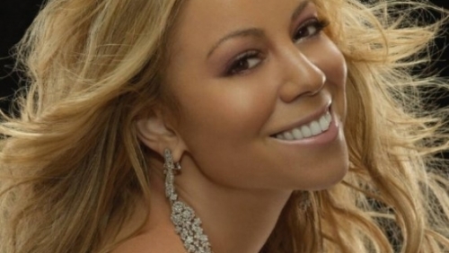 Gương mặt Mariah Carey thay đổi sau 26 năm vào nghề